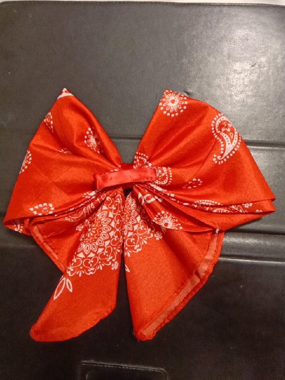 Red Paisley Bow Bandana Hair Clip - Accessories - Picture 2 of 2